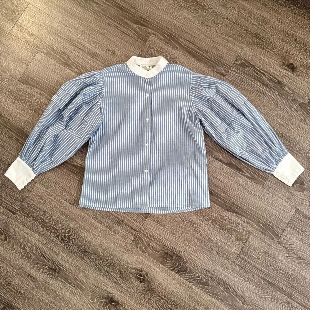 Mille Striped Puff Shoulder Button Up